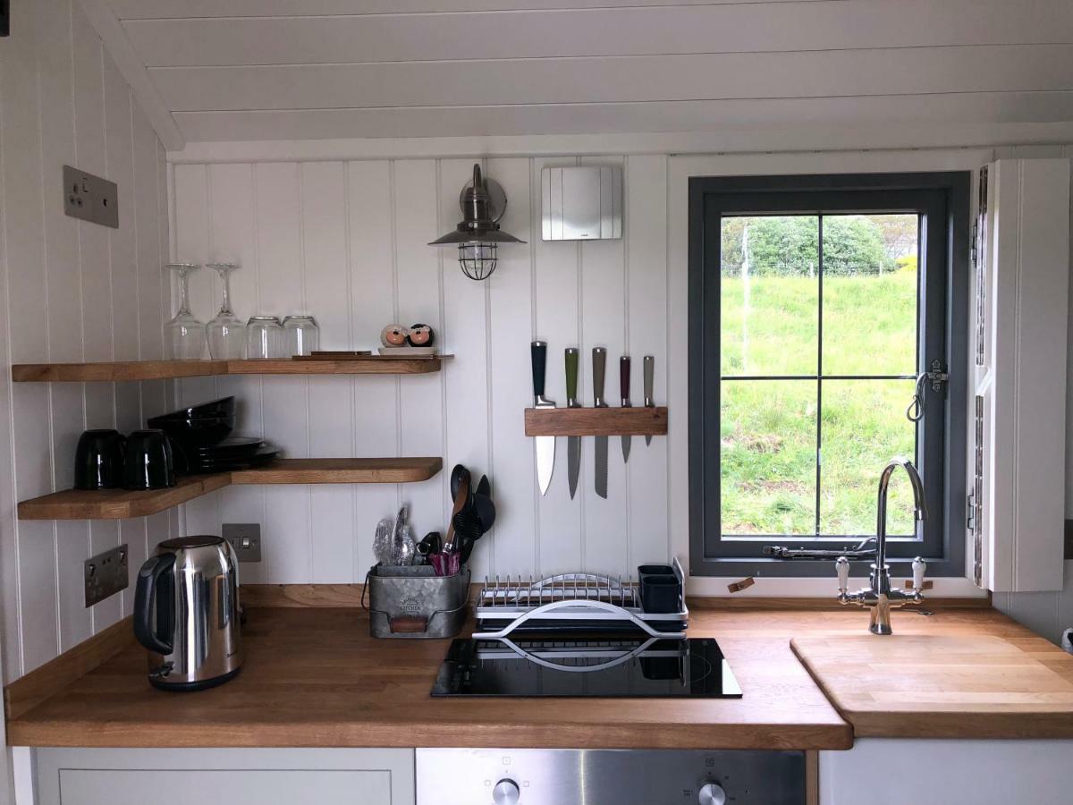 הוילה Lonmore The Shepherds Hut מראה חיצוני תמונה